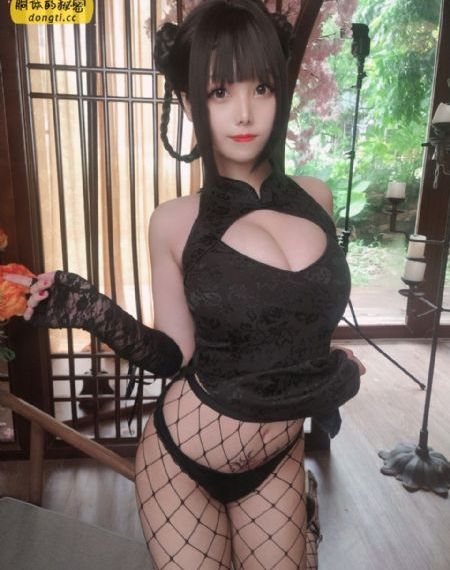 紧身牛仔裤成人精品_BD免费观看视频