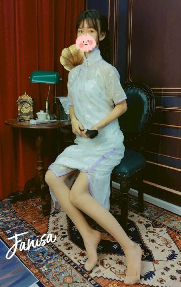亚洲性人人天天夜夜摸_高清在线观看