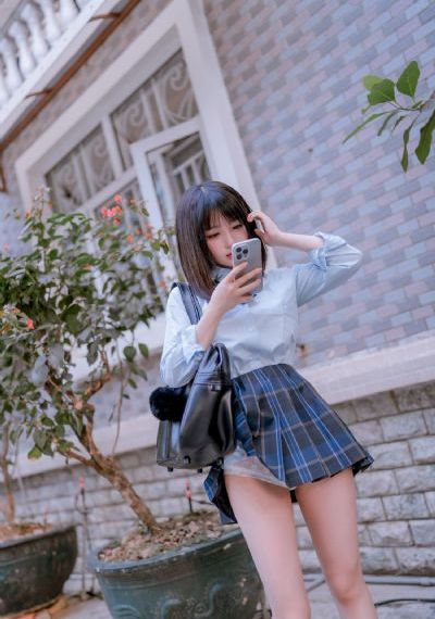 小草视频免费在线观看_剧情片HD高清在线观看
