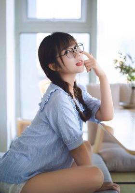 一本久久综合亚洲鲁鲁五月夫_蓝光免费观看视频