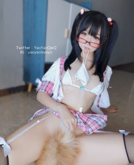 美欧俄罗斯美女av毛片_1080P在线播放