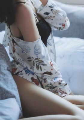 女人被扒开腿狂躁3p免费观看_蓝光免费观看最新