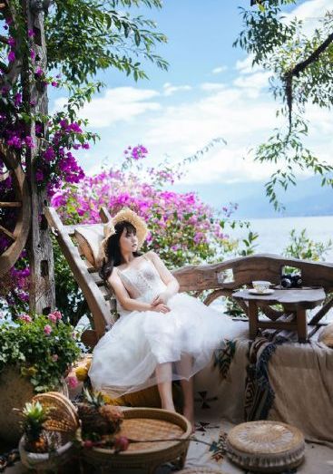 成人美女在线_BD韩语在线观看视频