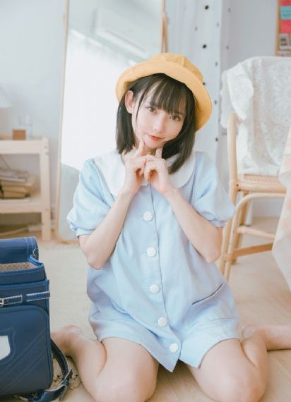 伊人久久婷婷丁香六月综合基地_BD英语在线观看完整版