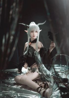 色婷婷综合久久久久中文_日韩在线播放专区