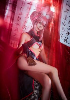 亚洲超清无码制服丝袜无广告_高清完整在线观看